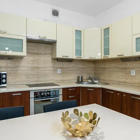 Sleepway - Garbary 95-78 Apartman *