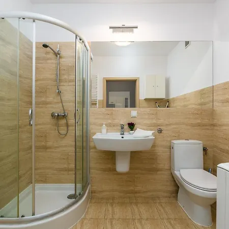 Sleepway - Garbary 95-78 Apartman *