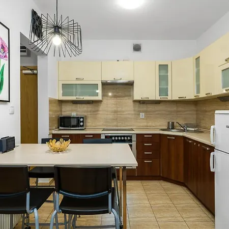 Sleepway - Garbary 95-78 * פוזנן